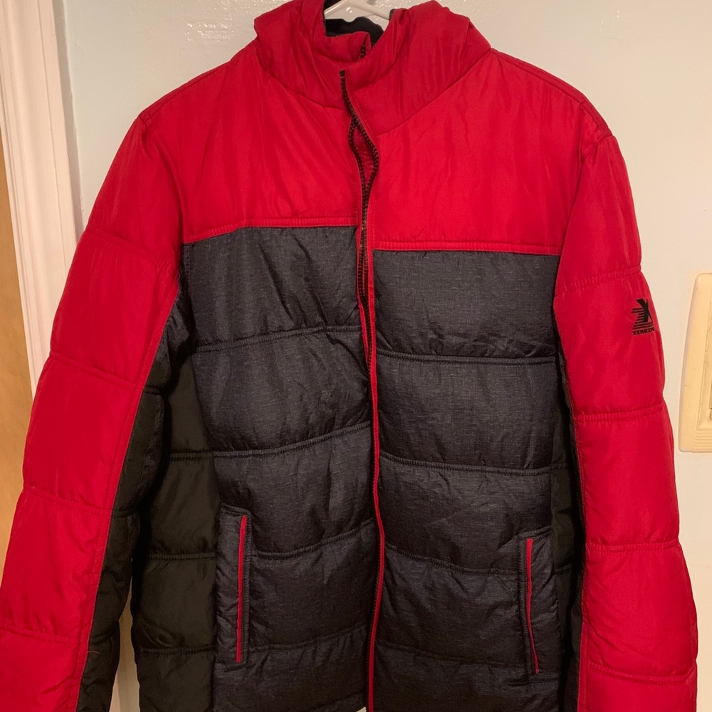 It is a jacket zeroxprsur